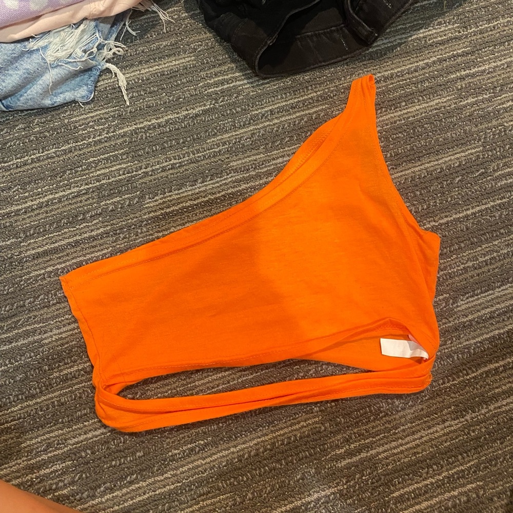 shein orange cut out crop top